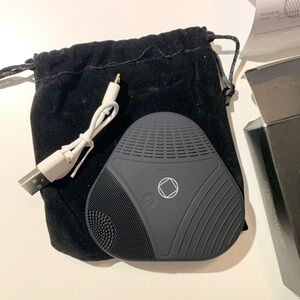 New truth treatment systems ultrasonic face device